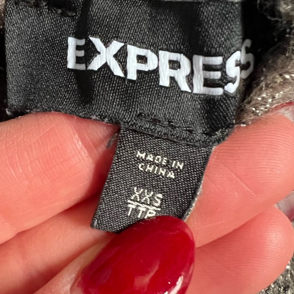 EXPRESS CHARCOAL GRAY FULL LENGTH TURTLENECK SWEATER WITH COLD SHOULDER SIZE XXS - Picture 6 of 8